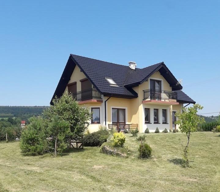 Dom W Okolicach Czchowa Wytrzyszczka Extérieur photo