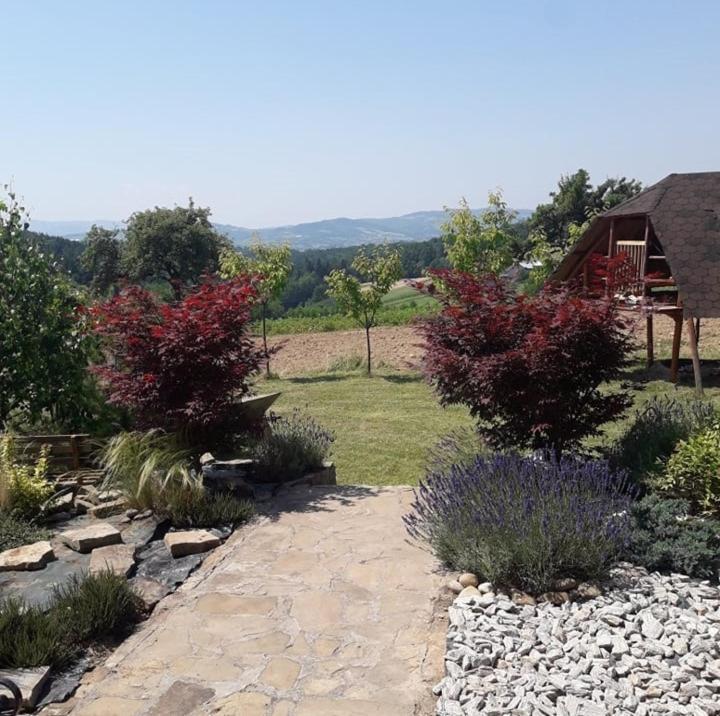 Dom W Okolicach Czchowa Wytrzyszczka Extérieur photo