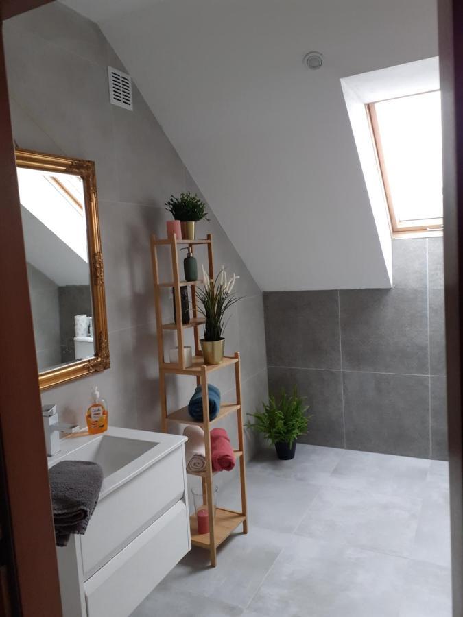 Dom W Okolicach Czchowa Wytrzyszczka Extérieur photo